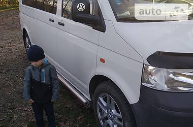 Вантажопасажирський фургон Volkswagen Transporter 2005 в 