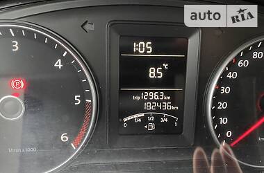 Грузопассажирский фургон Volkswagen Transporter 2015 в 