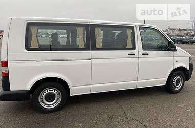 Грузопассажирский фургон Volkswagen Transporter 2015 в 