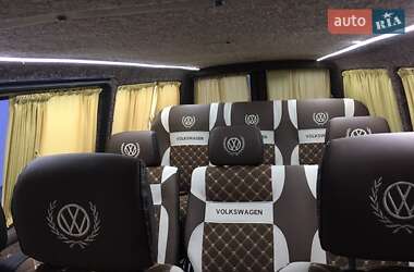Минивэн Volkswagen Transporter 2002 в 