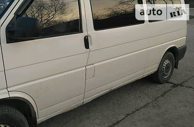 Минивэн Volkswagen Transporter 2000 в 