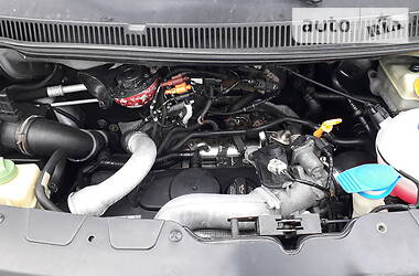 Вантажопасажирський фургон Volkswagen Transporter 2008 в 