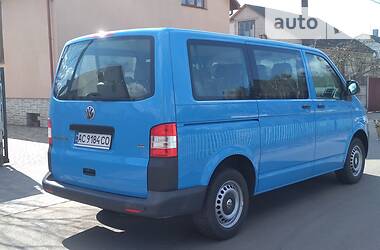Мінівен Volkswagen Transporter 2011 в 