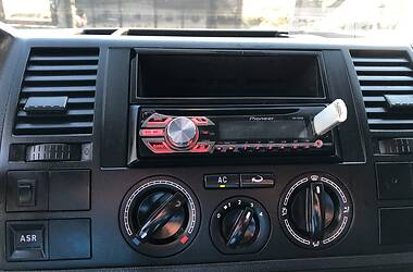 Мінівен Volkswagen Transporter 2004 в 