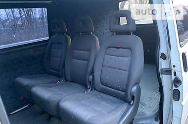 Мінівен Volkswagen Transporter 2002 в 