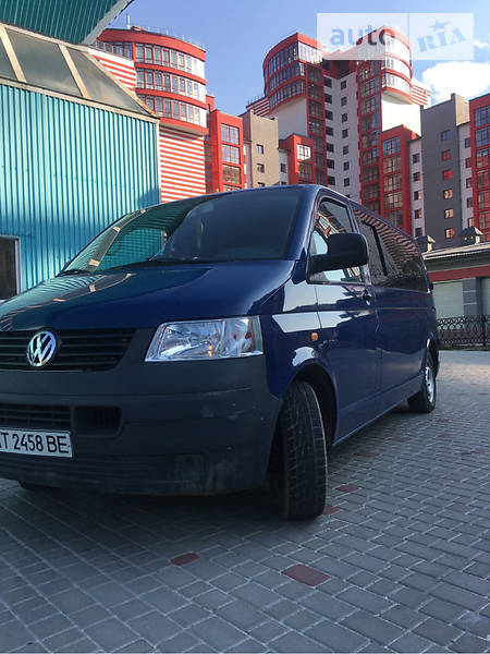 Мінівен Volkswagen Transporter 2004 в Івано-Франківську