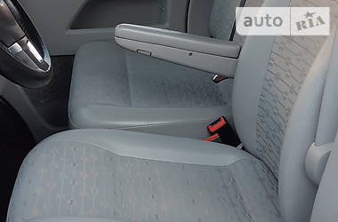 Мінівен Volkswagen Transporter 2011 в 