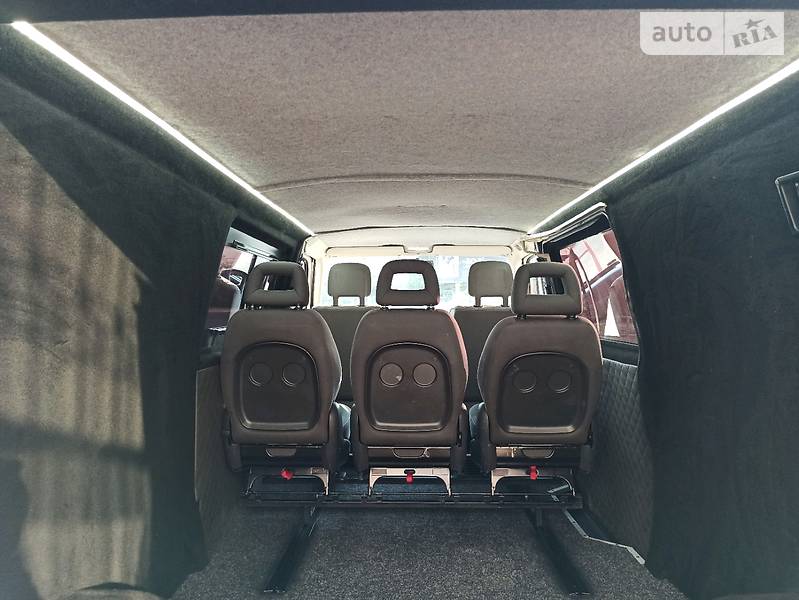 Грузопассажирский фургон Volkswagen Transporter 2001 в Коломые