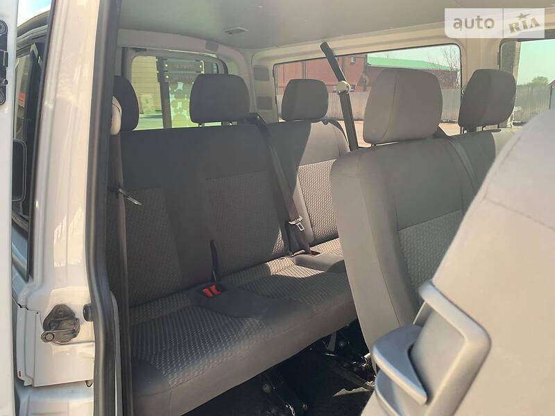 Volkswagen Transporter 2012 в Виноградове