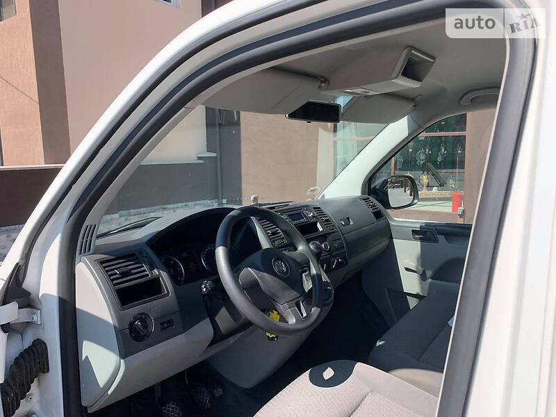 Volkswagen Transporter 2012 в Виноградове