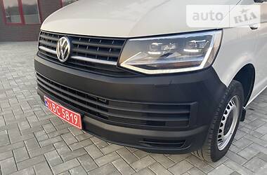 Мінівен Volkswagen Transporter 2015 в 