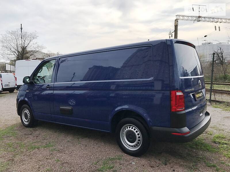Вантажопасажирський фургон Volkswagen Transporter 2016 в Одесі