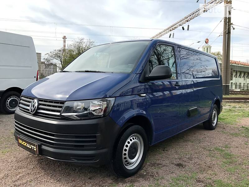 Вантажопасажирський фургон Volkswagen Transporter 2016 в Одесі