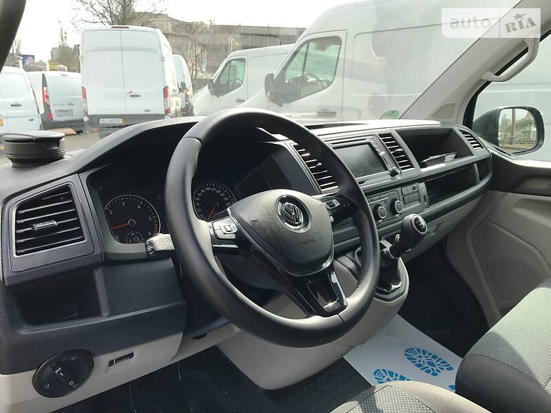 Вантажопасажирський фургон Volkswagen Transporter 2016 в Одесі