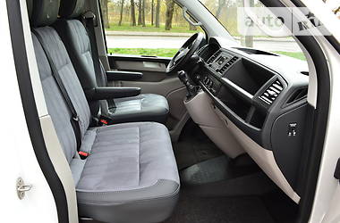 Мінівен Volkswagen Transporter 2015 в 