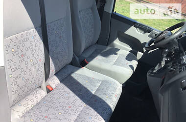 Мінівен Volkswagen Transporter 2008 в 
