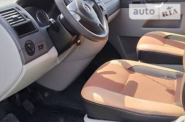 Мінівен Volkswagen Transporter 2010 в 