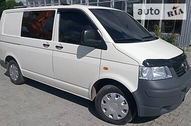 Грузовой фургон Volkswagen Transporter 2004 в Хмельницком