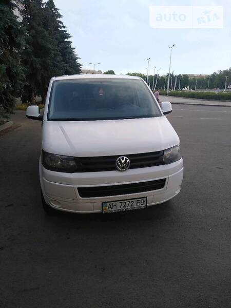 Вантажопасажирський фургон Volkswagen Transporter 2011 в Краматорську