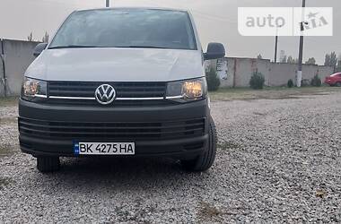 Грузопассажирский фургон Volkswagen Transporter 2016 в Херсоне