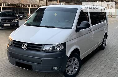 Вантажопасажирський фургон Volkswagen Transporter 2010 в 