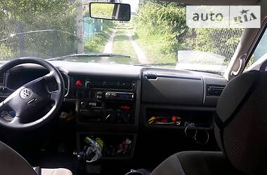 Мінівен Volkswagen Transporter 2001 в 