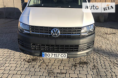 Мінівен Volkswagen Transporter 2015 в Радивиліві