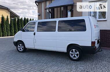 Універсал Volkswagen Transporter 2002 в Самборі