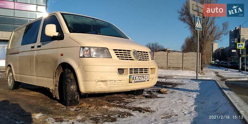 Мінівен Volkswagen Transporter 2004 в Харкові