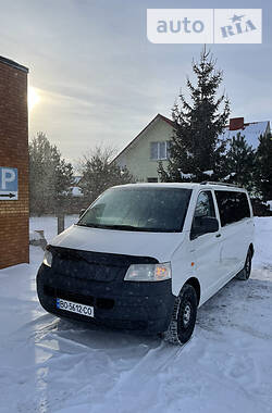 Минивэн Volkswagen Transporter 2006 в Ровно