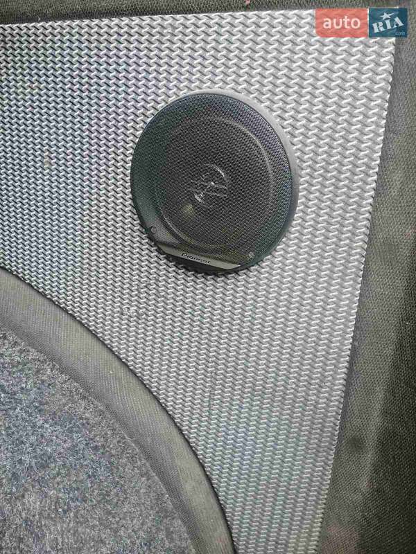 Мінівен Volkswagen Transporter 2005 в Долині фото 10 Мінівен Volkswagen Transporter 2005 в Долині