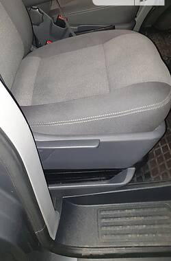 Грузопассажирский фургон Volkswagen Transporter 2015 в 
