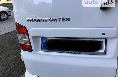 Мінівен Volkswagen Transporter 2011 в Чернівцях