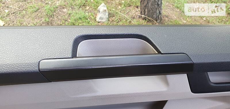 Минивэн Volkswagen Transporter 2016 в Кропивницком фото 53 Минивэн Volkswagen Transporter 2016 в Кропивницком