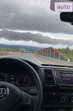 Другие легковые Volkswagen Transporter 2016 в Черновцах