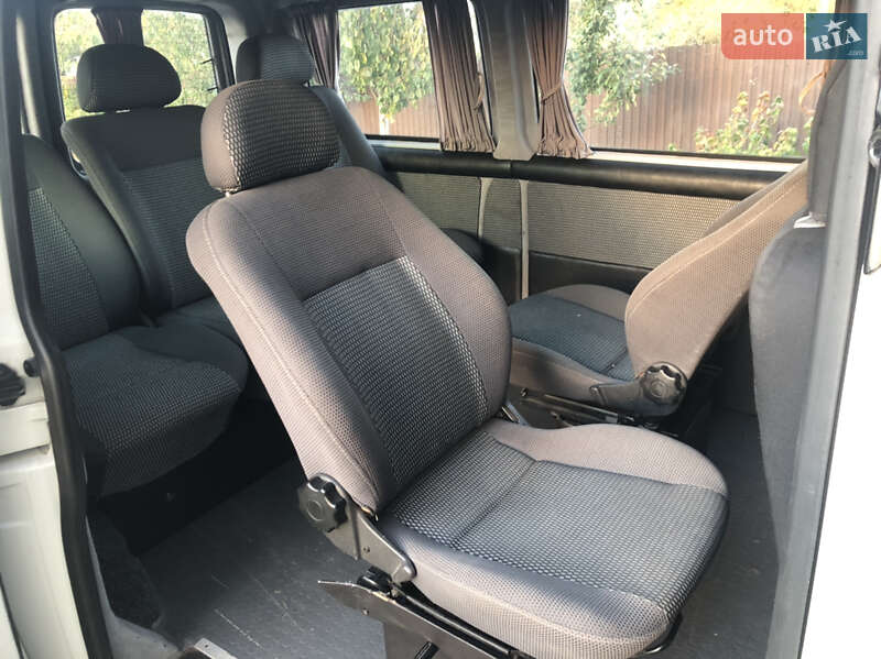 Минивэн Volkswagen Transporter 2008 в Виннице
