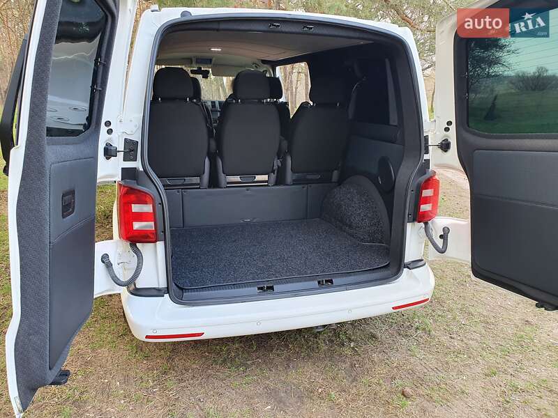 Минивэн Volkswagen Transporter 2016 в Кропивницком