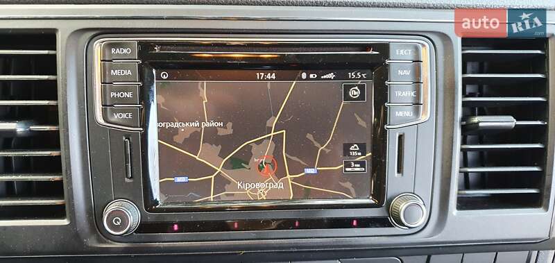 Минивэн Volkswagen Transporter 2016 в Кропивницком