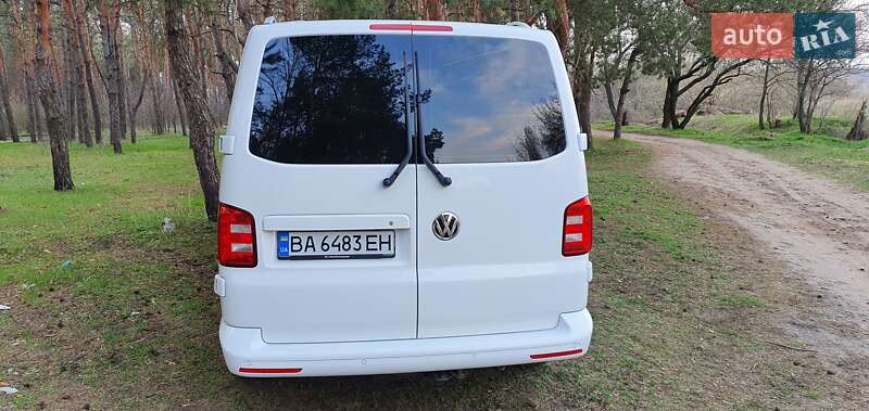 Минивэн Volkswagen Transporter 2016 в Кропивницком