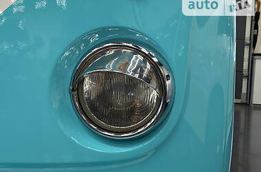 Минивэн Volkswagen Transporter 1977 в 