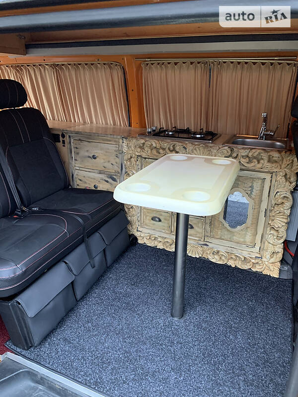 Мінівен Volkswagen Transporter 2006 в Києві