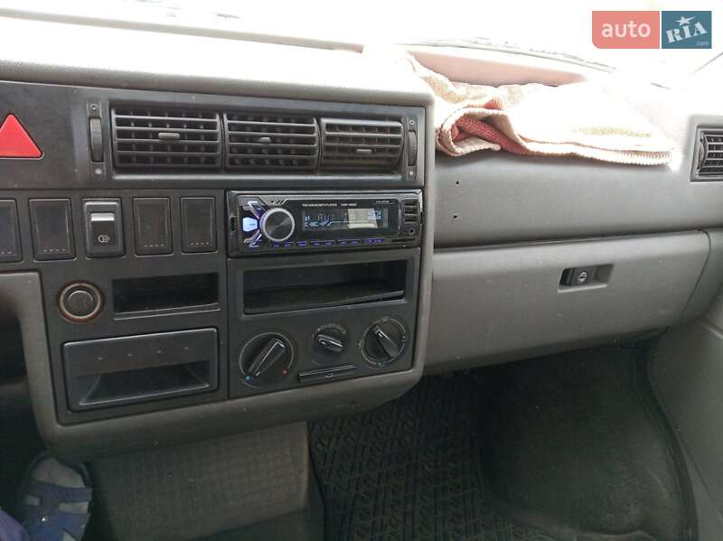 Минивэн Volkswagen Transporter 1998 в Хмельницком