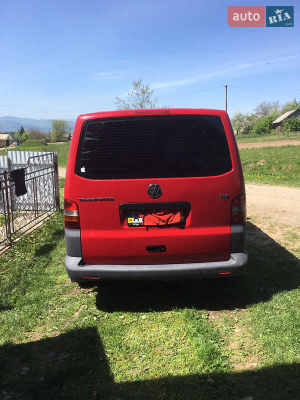 Минивэн Volkswagen Transporter 2005 в Рожнятове