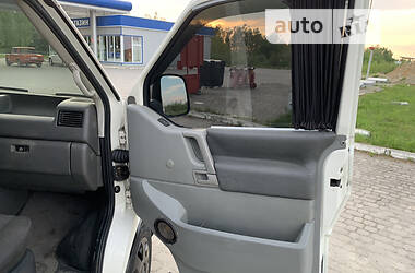 Минивэн Volkswagen Transporter 2003 в 
