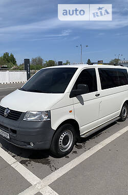 Универсал Volkswagen Transporter 2008 в Горишних Плавнях