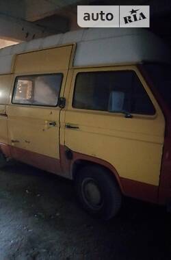 Вантажопасажирський фургон Volkswagen Transporter 1990 в Сумах