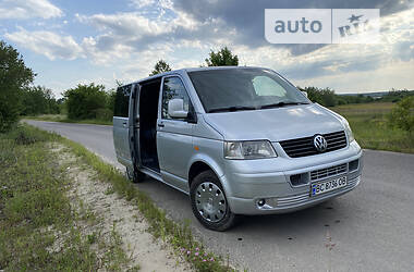 Универсал Volkswagen Transporter 2005 в 