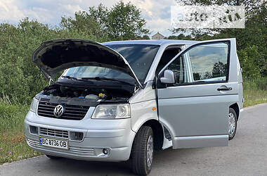 Универсал Volkswagen Transporter 2005 в 
