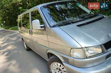 Седан Volkswagen Transporter 2000 в 