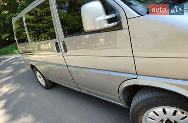 Седан Volkswagen Transporter 2000 в 
